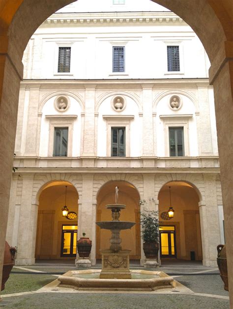 Palazzo Santacroce Aldobrandini (o del Monte di .